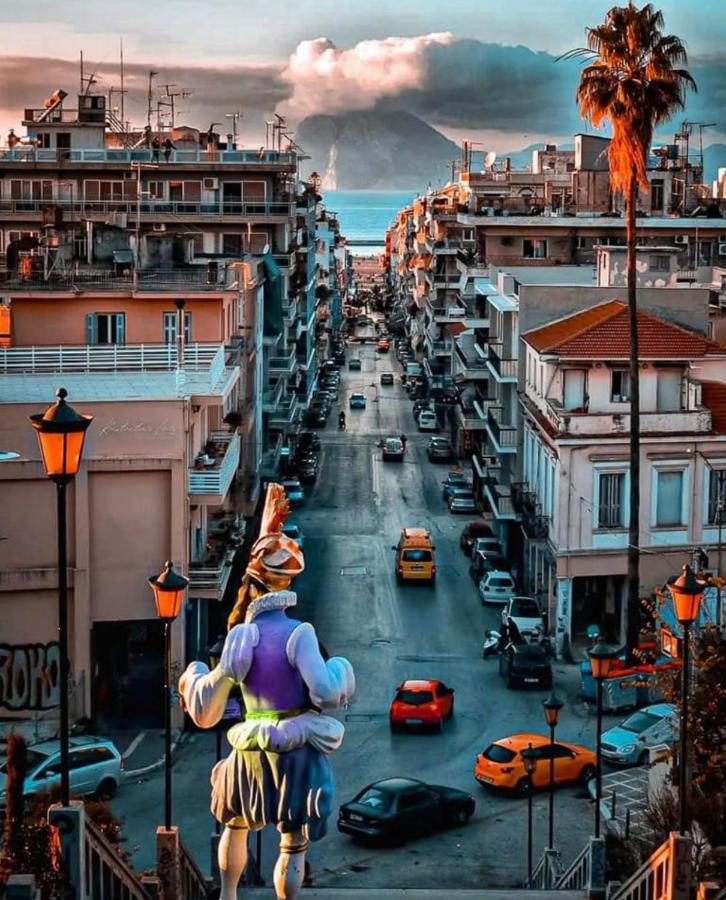 Oikiastudios2 Patras Buitenkant foto