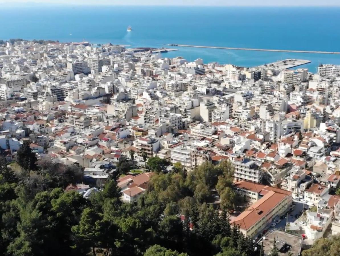 Oikiastudios2 Patras Buitenkant foto